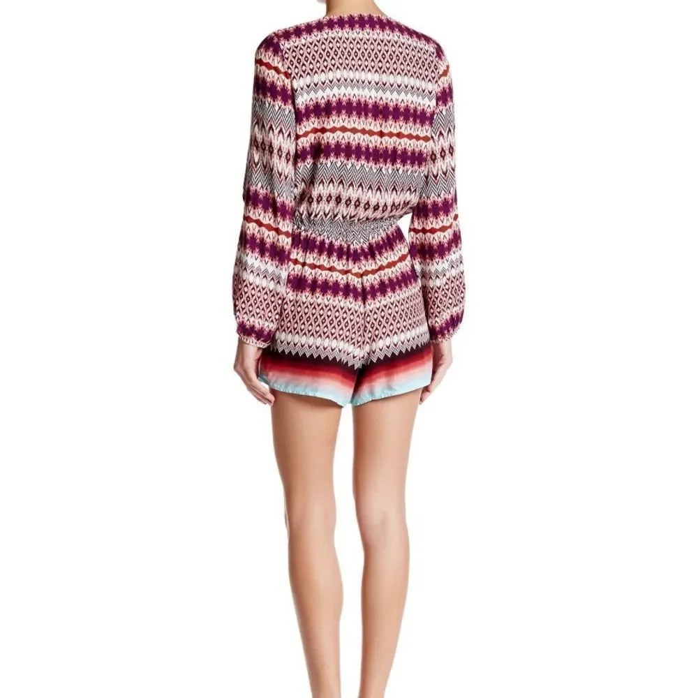 Jessica Simpson Patterned Crochet Trim Romper Size Medium - Picture 2 of 10